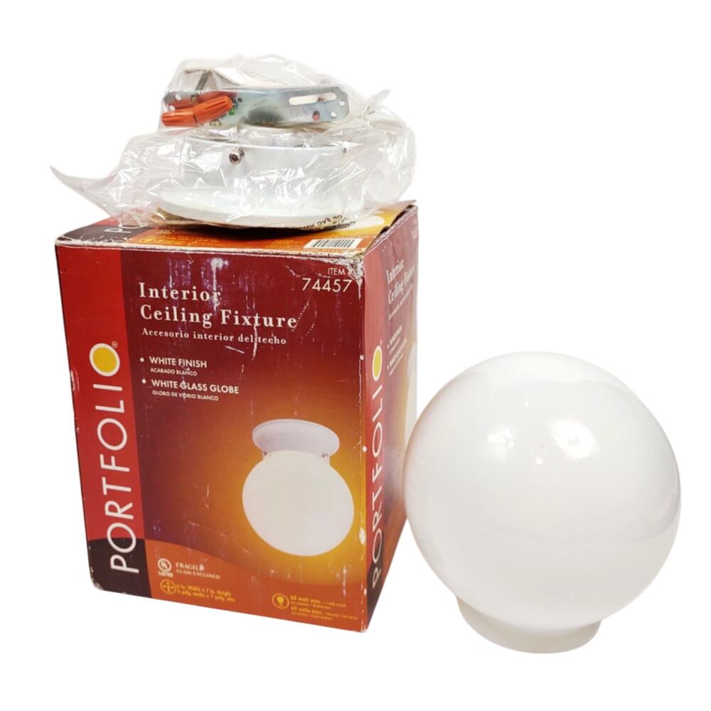 VTG Portfolio Flushmount Moon Style Ceiling Fixture 74457 White Round New in Box